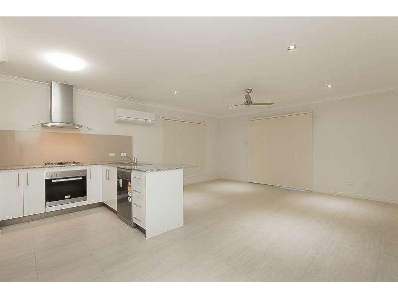 1/9 Applewood Court, Kallangur QLD 4503