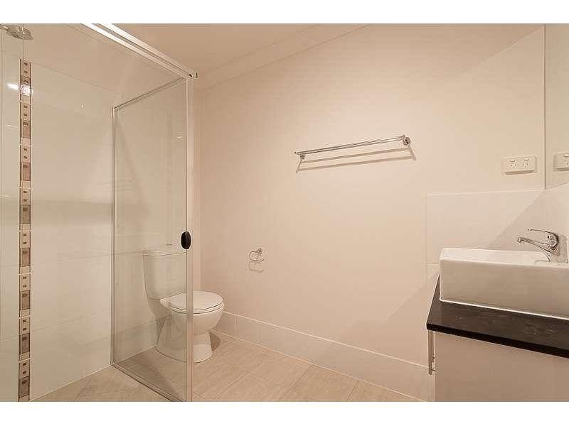 2/16 Braxlaw Crescent, Dakabin QLD 4503