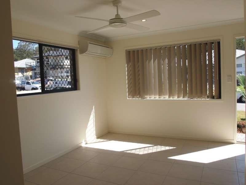 1/22 Montree Circuit, Kallangur QLD 4503