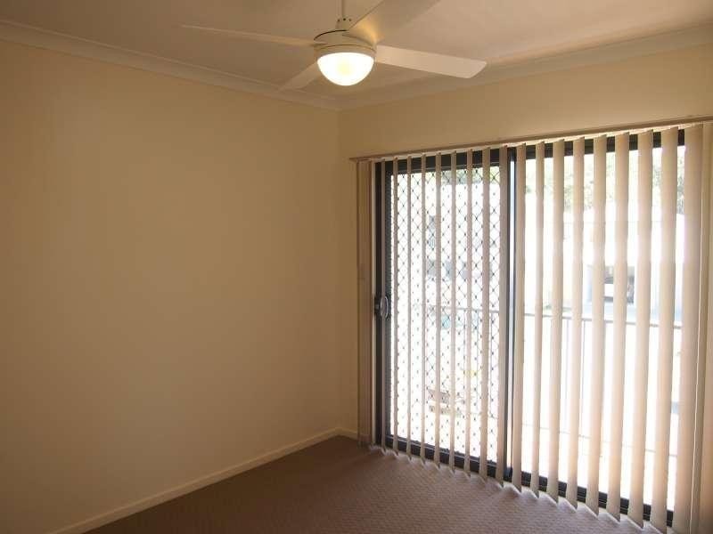 2/22 Montree Circuit, Kallangur QLD 4503