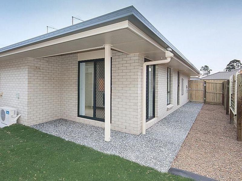 2/17 Montree Circuit, Kallangur QLD 4503