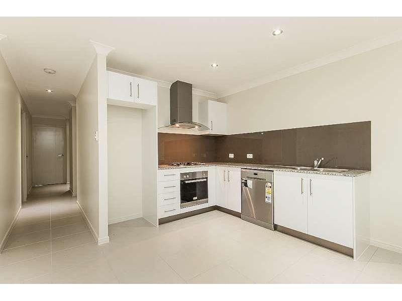 1/17 Montree Circuit, Kallangur QLD 4503