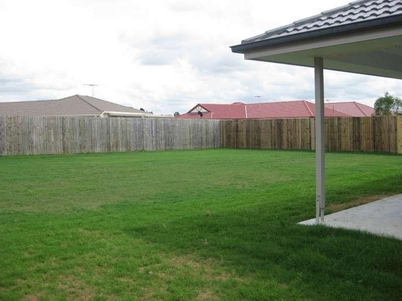 16 Eloise Place, Burpengary QLD 4505