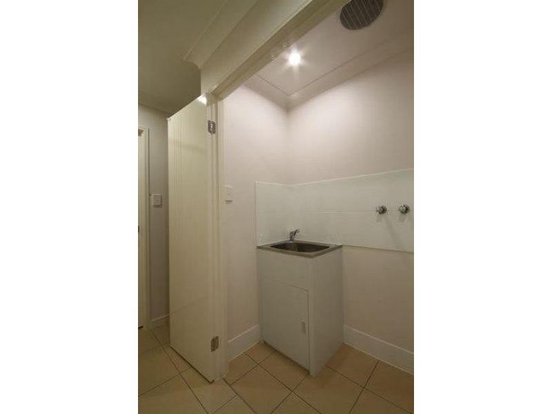 2/6 Adam Court, Kallangur QLD 4503