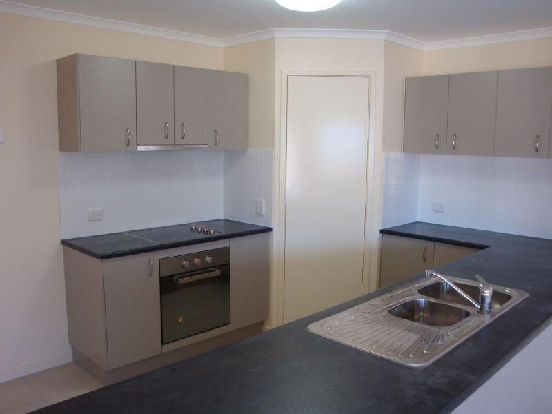 1/3 Rainbird Circuit, Kallangur QLD 4503