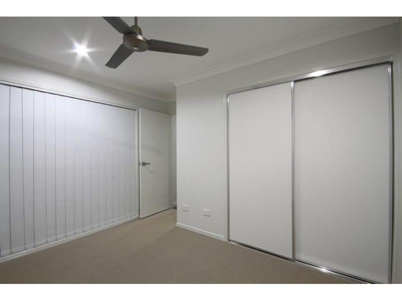 2/9 Midgley Street, Dakabin QLD 4503