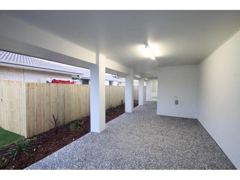 2/9 Midgley Street, Dakabin QLD 4503