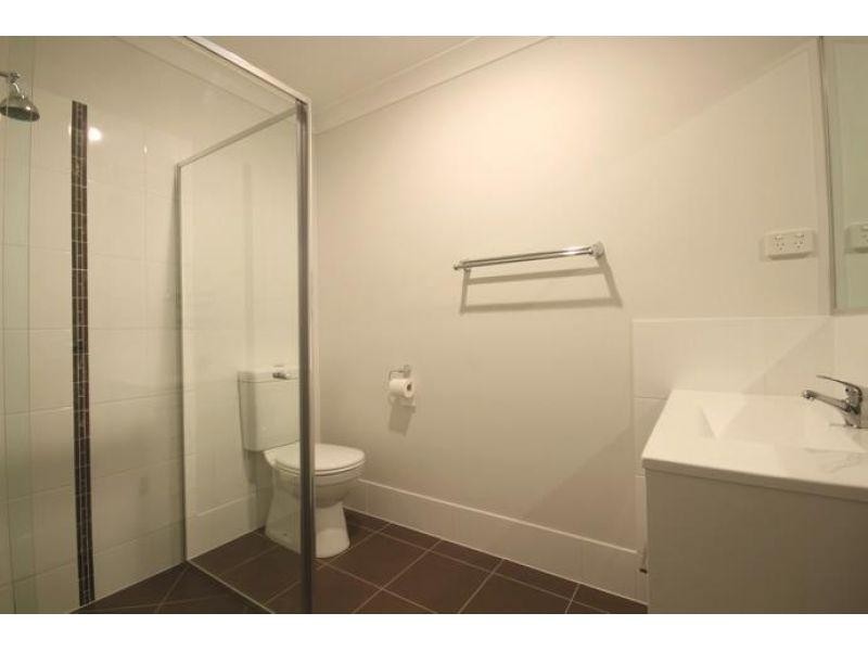 2/9 Midgley Street, Dakabin QLD 4503