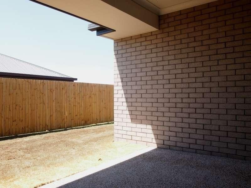 1/18 Kamala Street, Morayfield QLD 4506