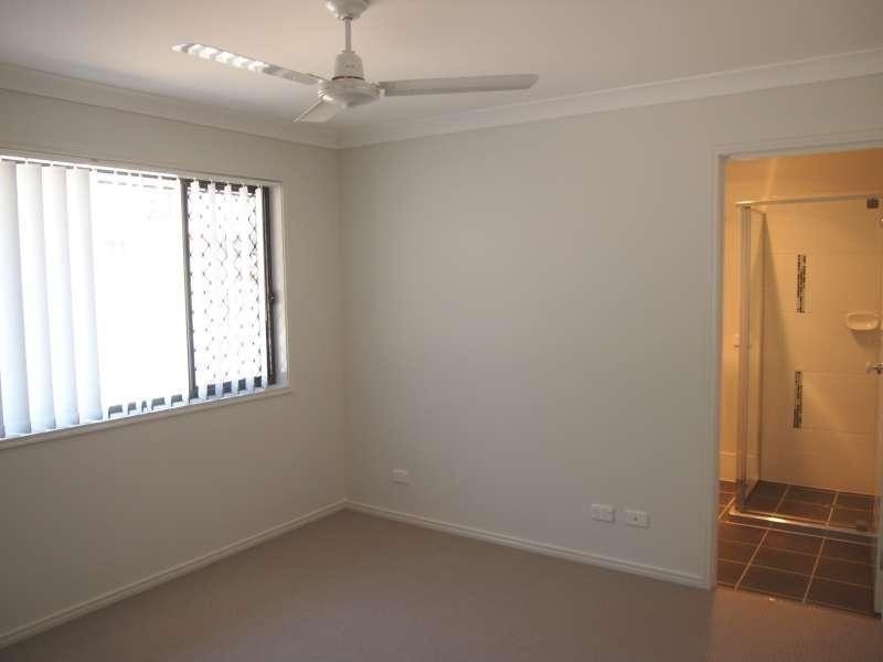 1/18 Kamala Street, Morayfield QLD 4506