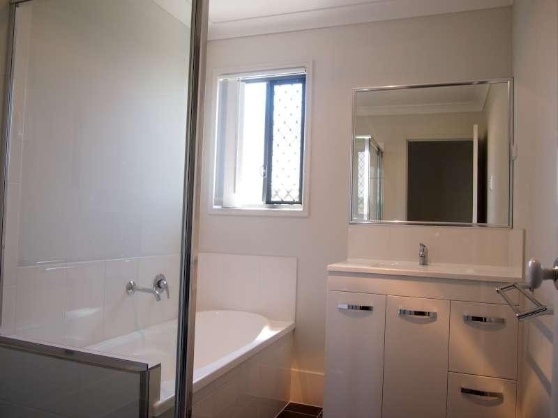 1/18 Kamala Street, Morayfield QLD 4506