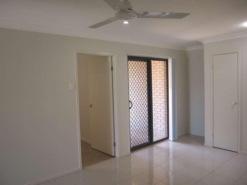 2/18 Kamala Street, Morayfield QLD 4506