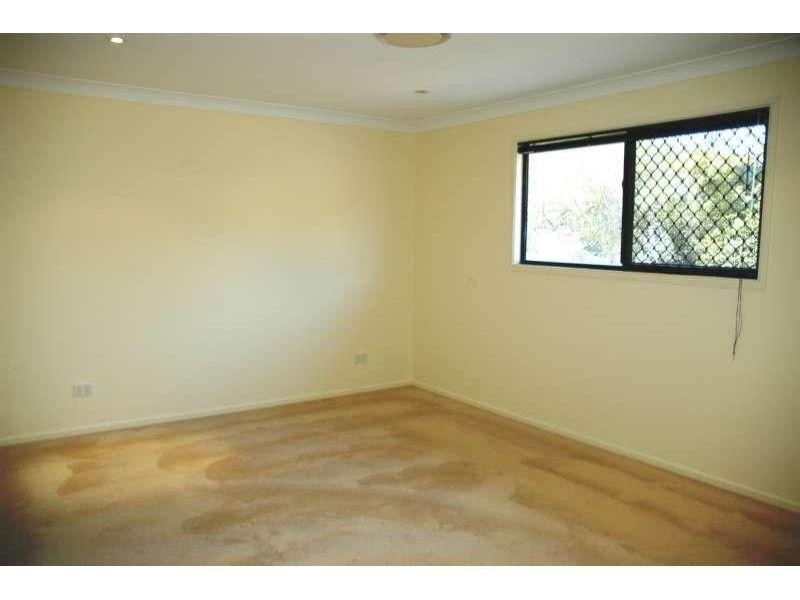 1 Sunbeam Court, Eatons Hill QLD 4037