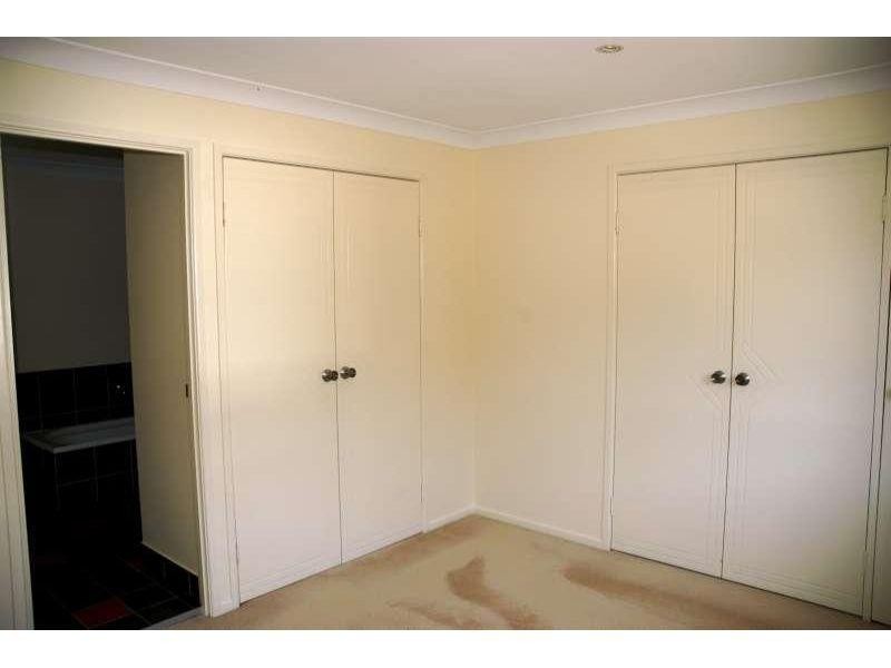 1 Sunbeam Court, Eatons Hill QLD 4037