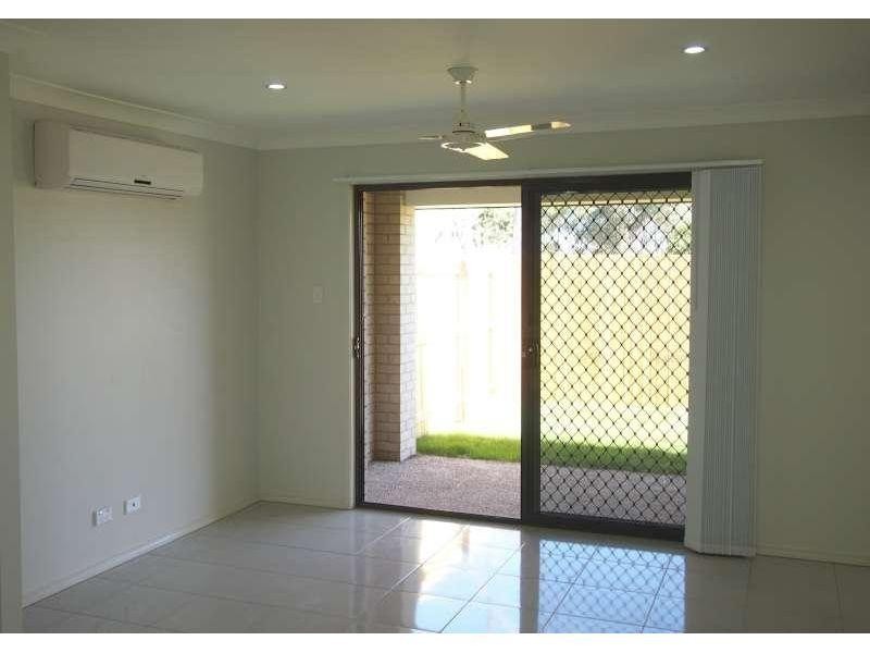 2/16 Lanita Close, Morayfield QLD 4506