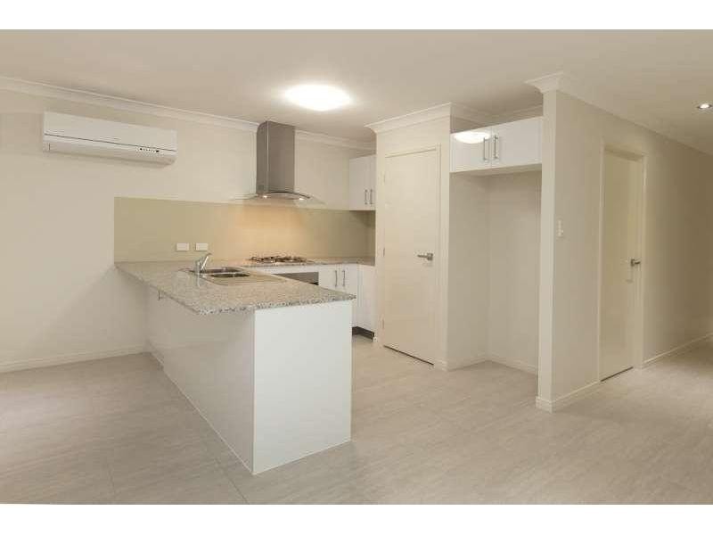 1/14 Braxlaw Crescent, Dakabin QLD 4503