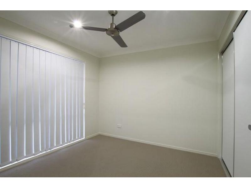1/3 Apache Street, Dakabin QLD 4503