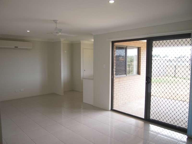 1/2 Retreat Crescent, Narangba QLD 4504