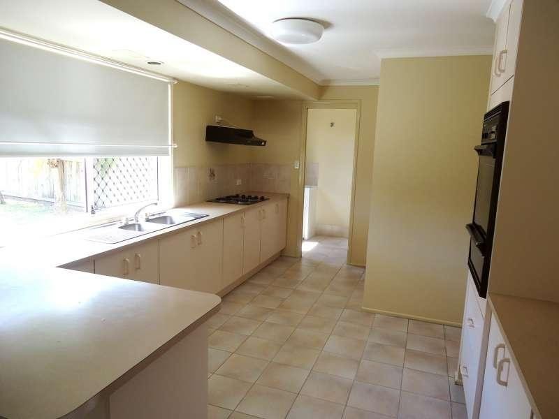 1/8 Parkview Street, Morayfield QLD 4506