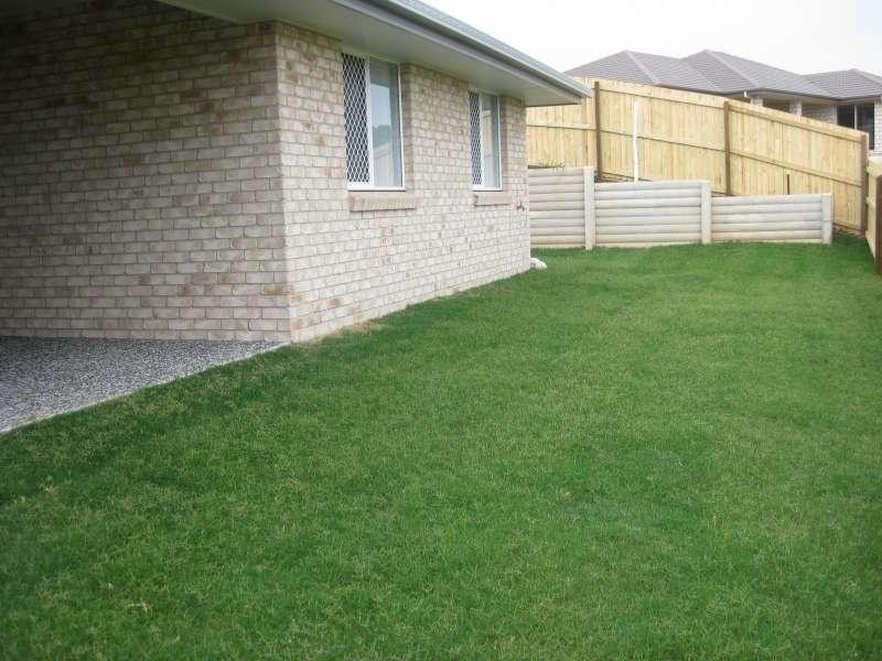 1/9 Midgley Street, Dakabin QLD 4503