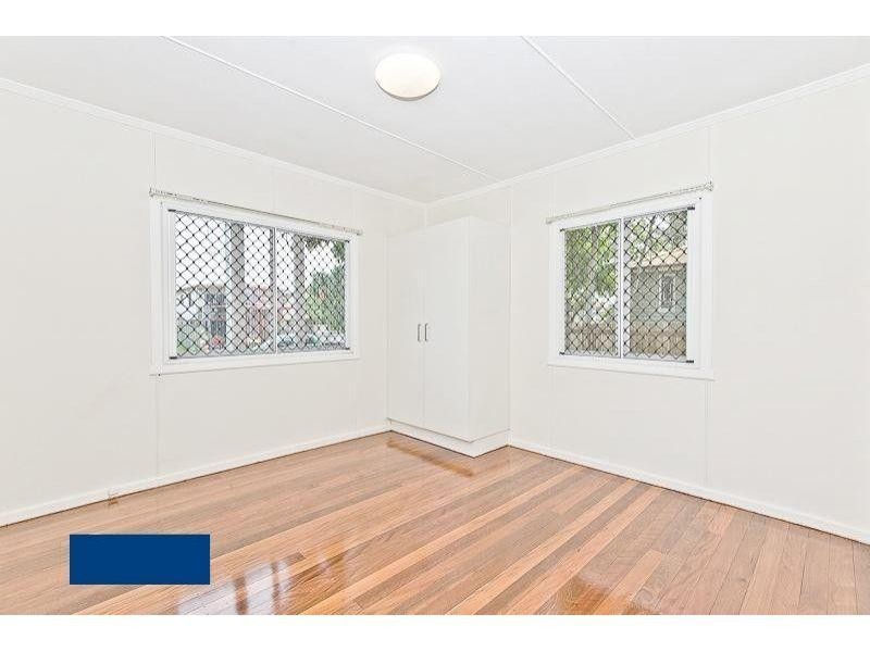 70 Albury Street, Deagon QLD 4017