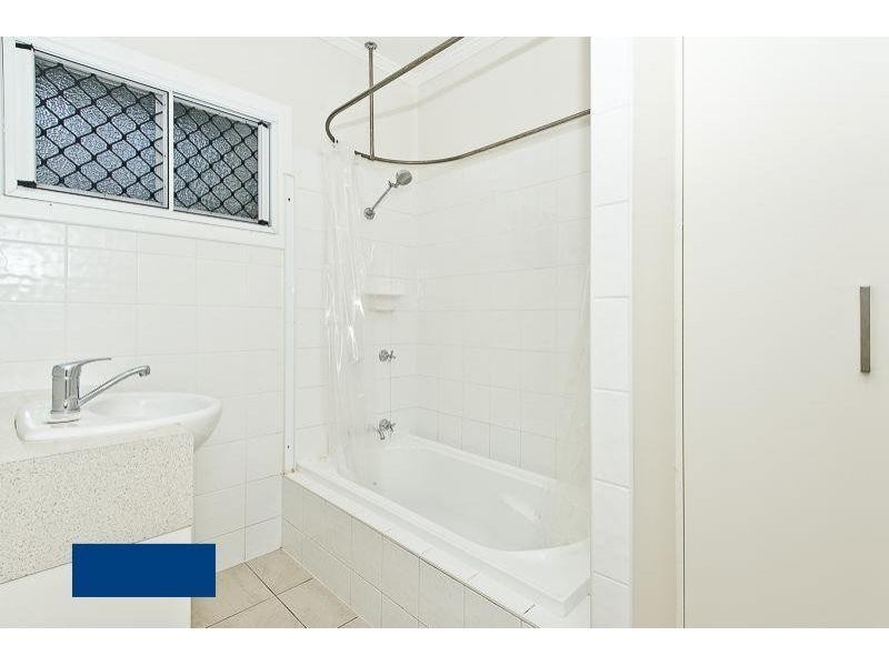 70 Albury Street, Deagon QLD 4017