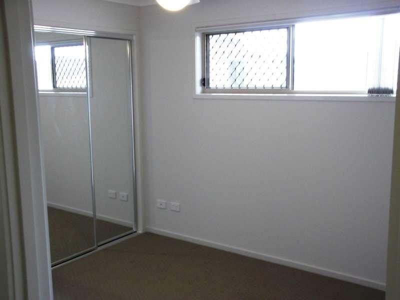 2/4 Kathdan Close, Upper Kedron QLD 4055