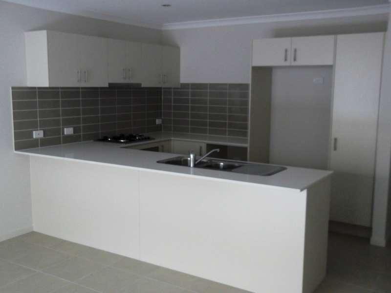 1/4 Kathdan Close, Upper Kedron QLD 4055