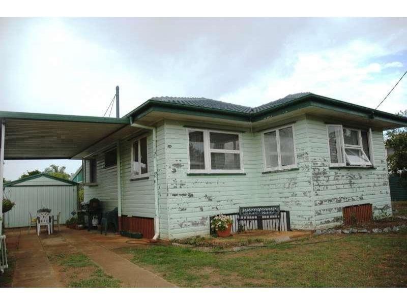 4 Tulip Street, Lawnton QLD 4501