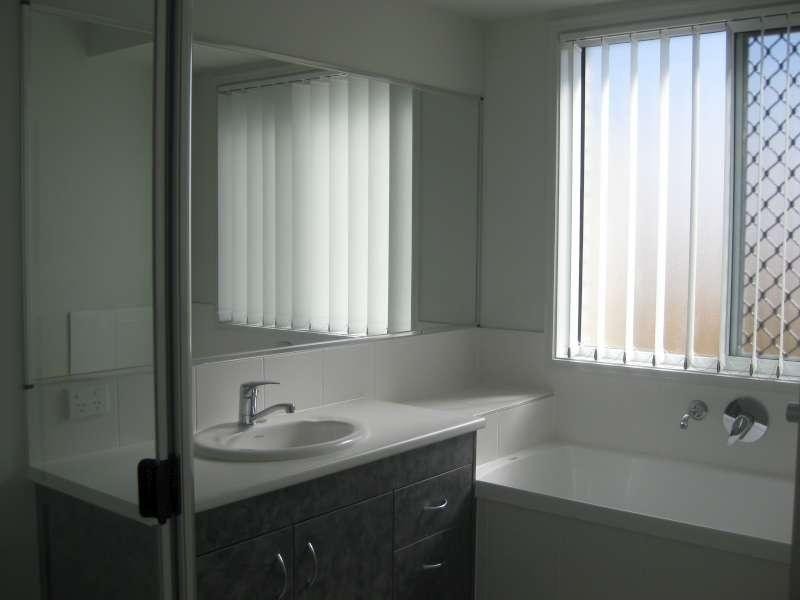 1/9 James Court, Joyner QLD 4500