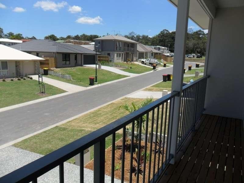 2/23 Montree Circuit, Kallangur QLD 4503