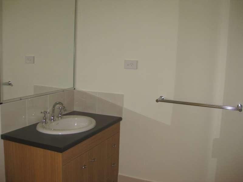 2/12 Grandview Parade, Griffin QLD 4503