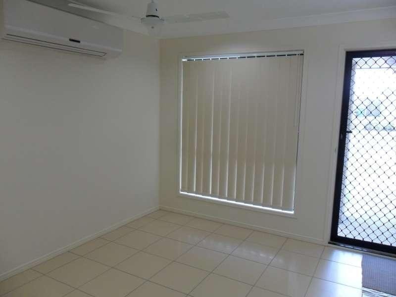 2/49 Peacherine Circuit, Bellmere QLD 4510