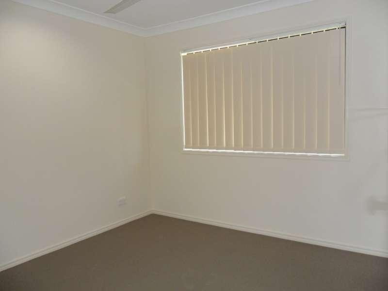 2/49 Peacherine Circuit, Bellmere QLD 4510