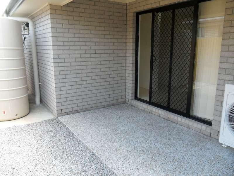 2/49 Peacherine Circuit, Bellmere QLD 4510