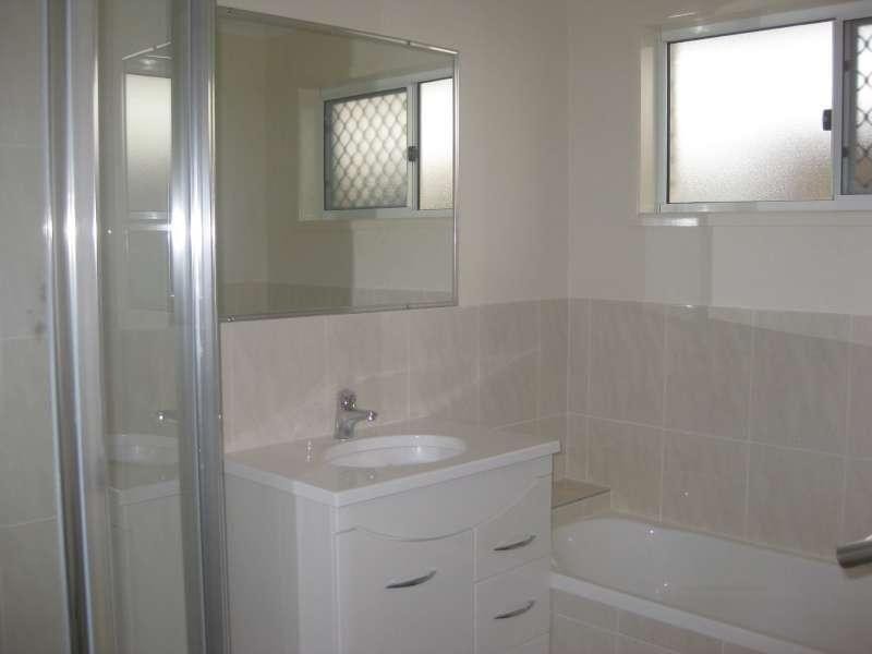 4 Gardner Street West, Kallangur QLD 4503