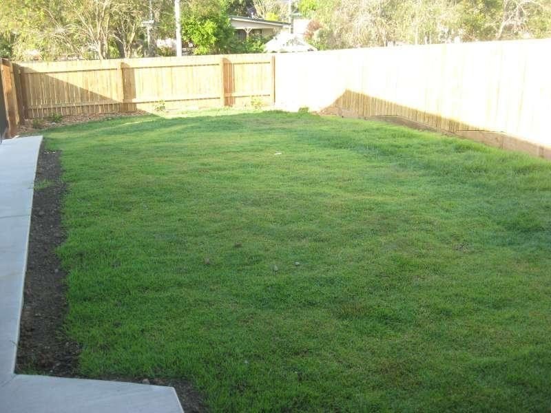 4 Gardner Street West, Kallangur QLD 4503