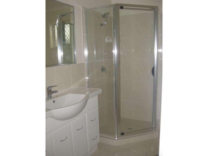 4 Gardner Street West, Kallangur QLD 4503