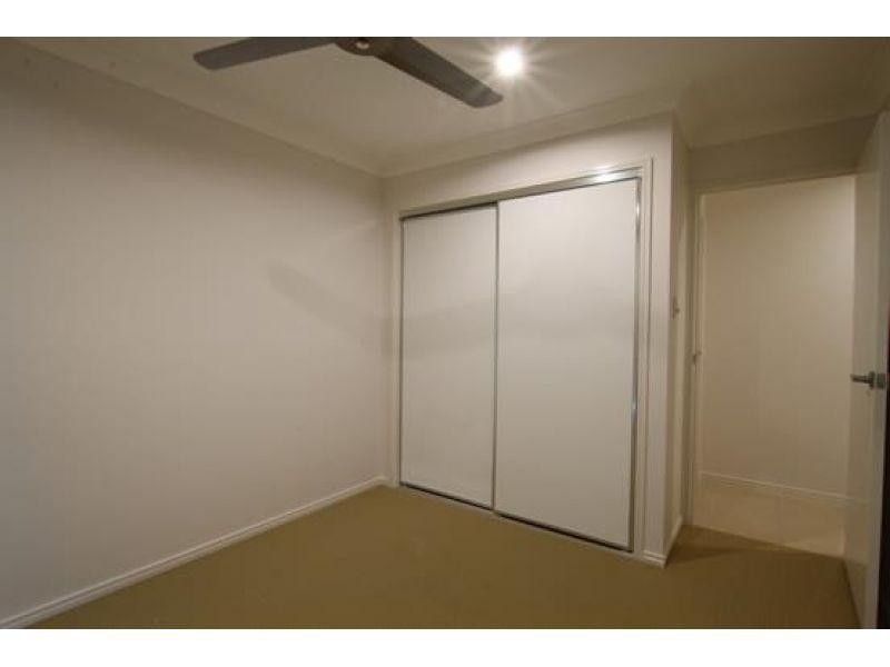 2/21 Lanita Chase, Morayfield QLD 4506