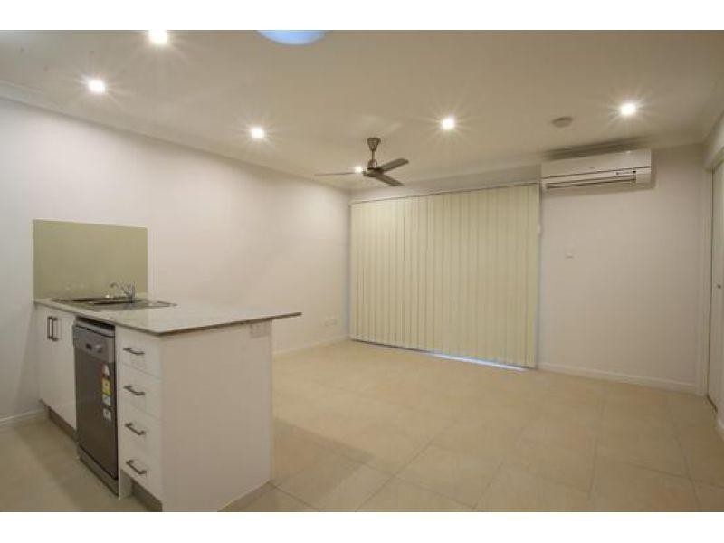 2/21 Lanita Chase, Morayfield QLD 4506