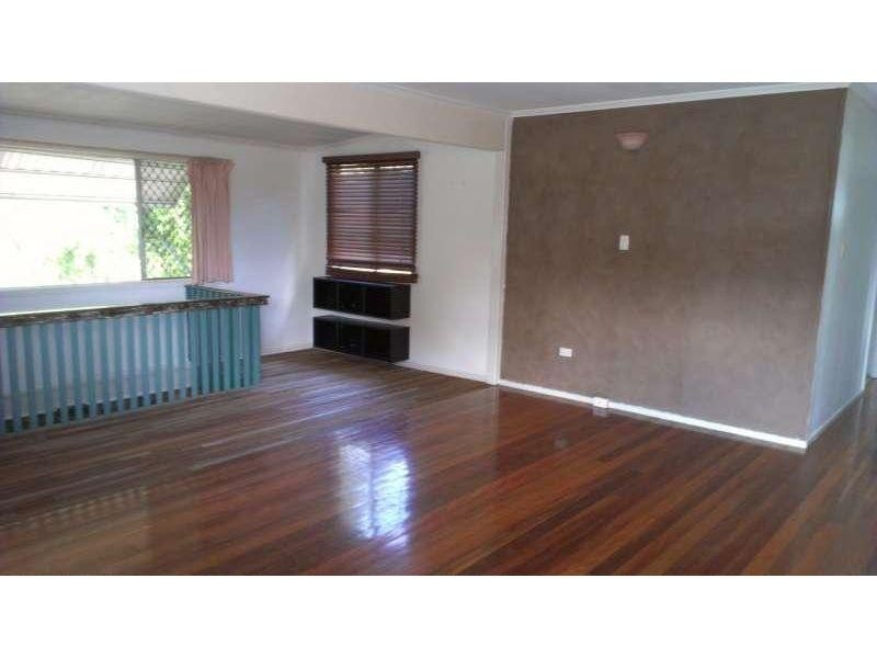 12 Beitz Street, Strathpine QLD 4500