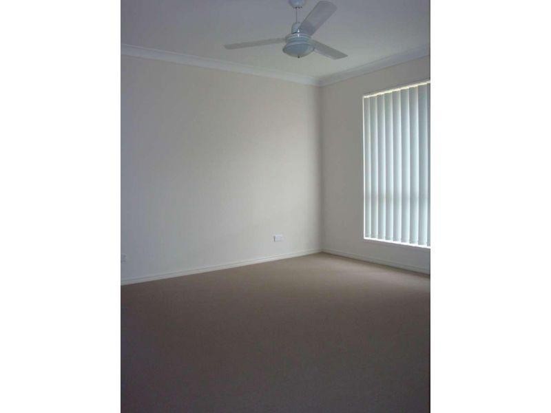 1/14 Grandview Parade, Griffin QLD 4503