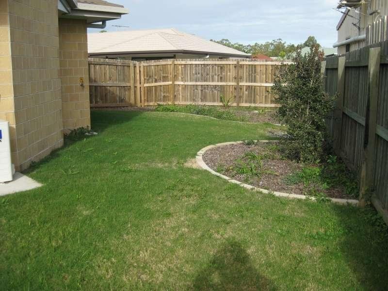 60 Pauls Road, Upper Caboolture QLD 4510