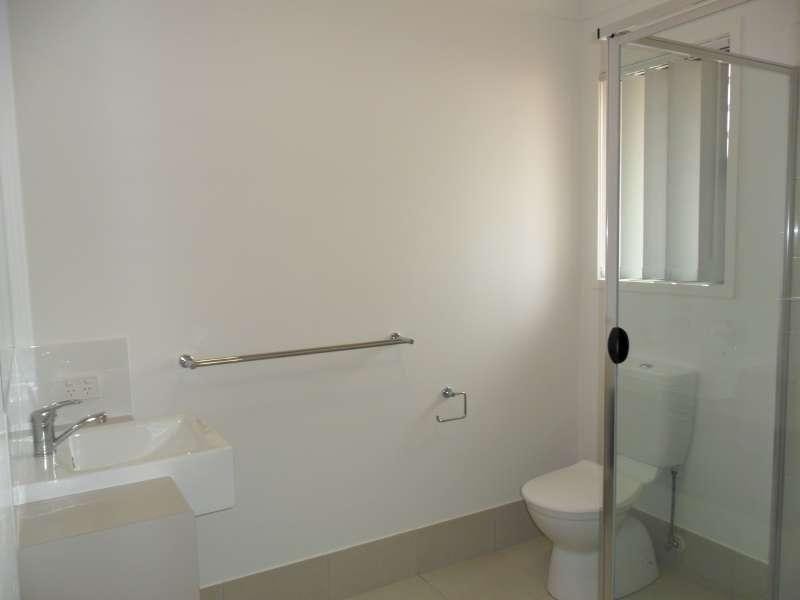 1/3 Applewood Court, Kallangur QLD 4503