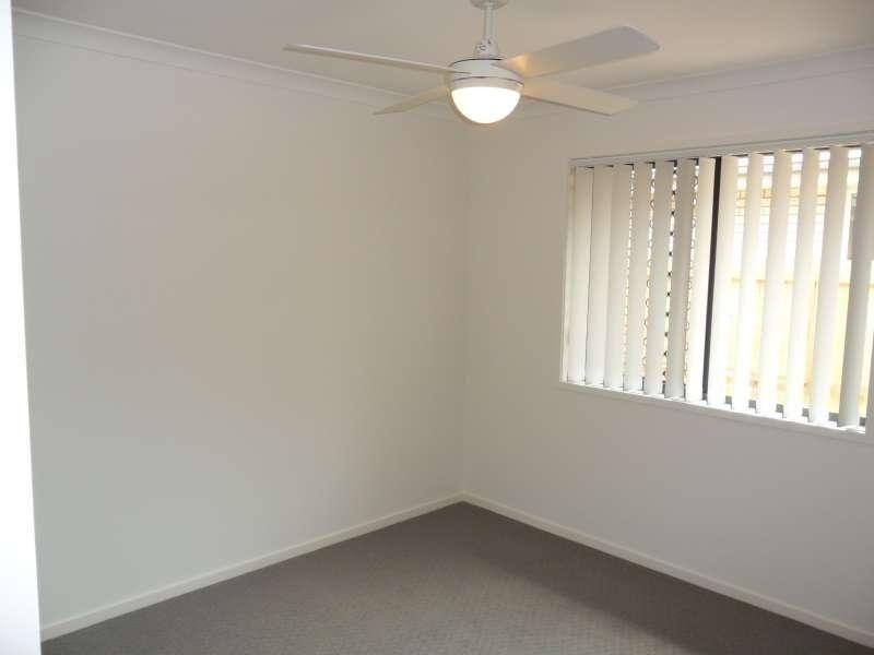 1/3 Applewood Court, Kallangur QLD 4503