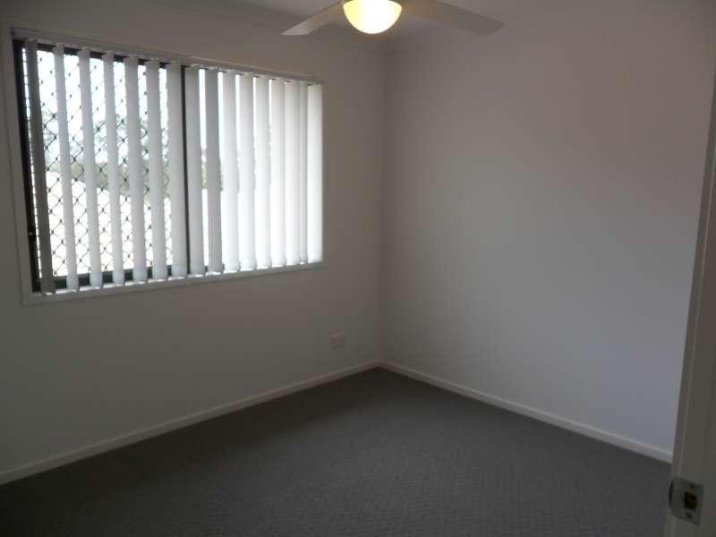 2/3 Applewood Court, Kallangur QLD 4503