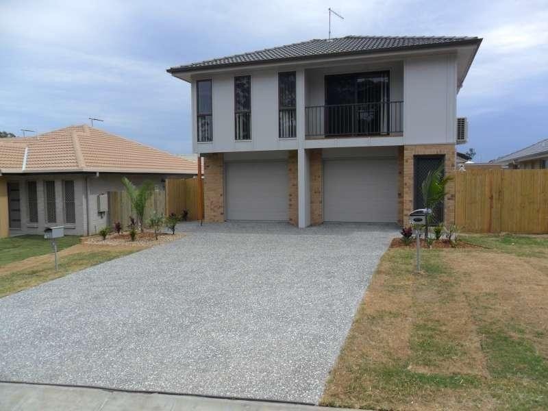 2/3 Applewood Court, Kallangur QLD 4503