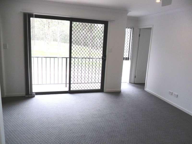 2/3 Applewood Court, Kallangur QLD 4503