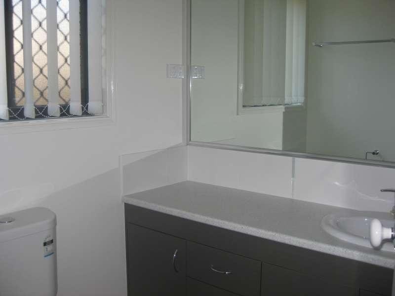 1/17 Michael David Drive, Warner QLD 4500