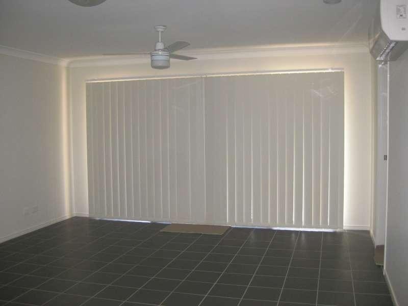 1/17 Michael David Drive, Warner QLD 4500